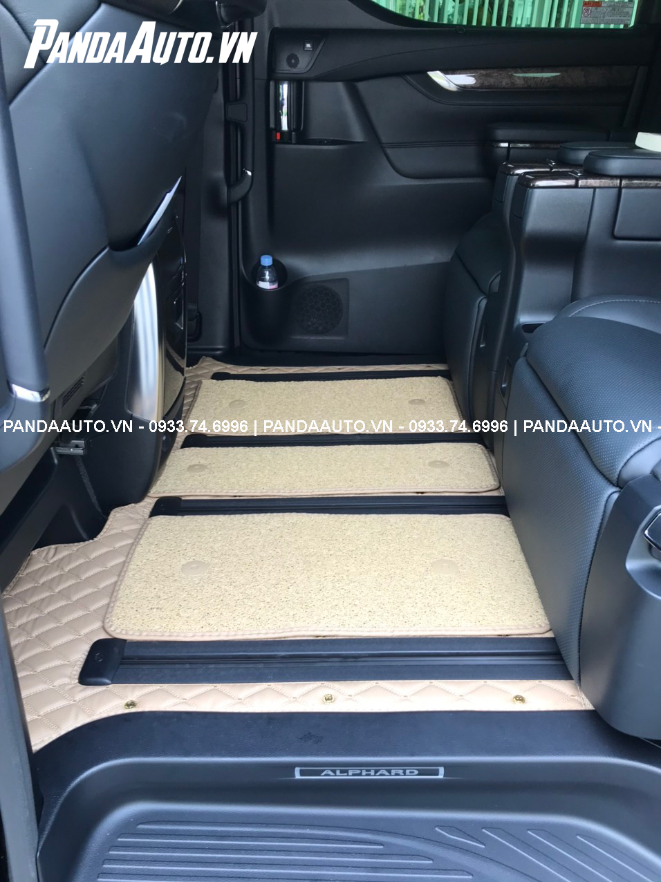 tham-lot-san-xe-o-to-toyota-alphard-hang-ghe-hai.1